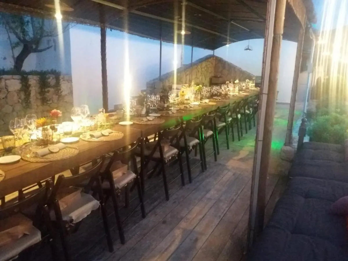 Villa Masia Cal Simo - Casa Rural Con Piscina, Cerca De Sitges, Para Celebraciones Y Eventos